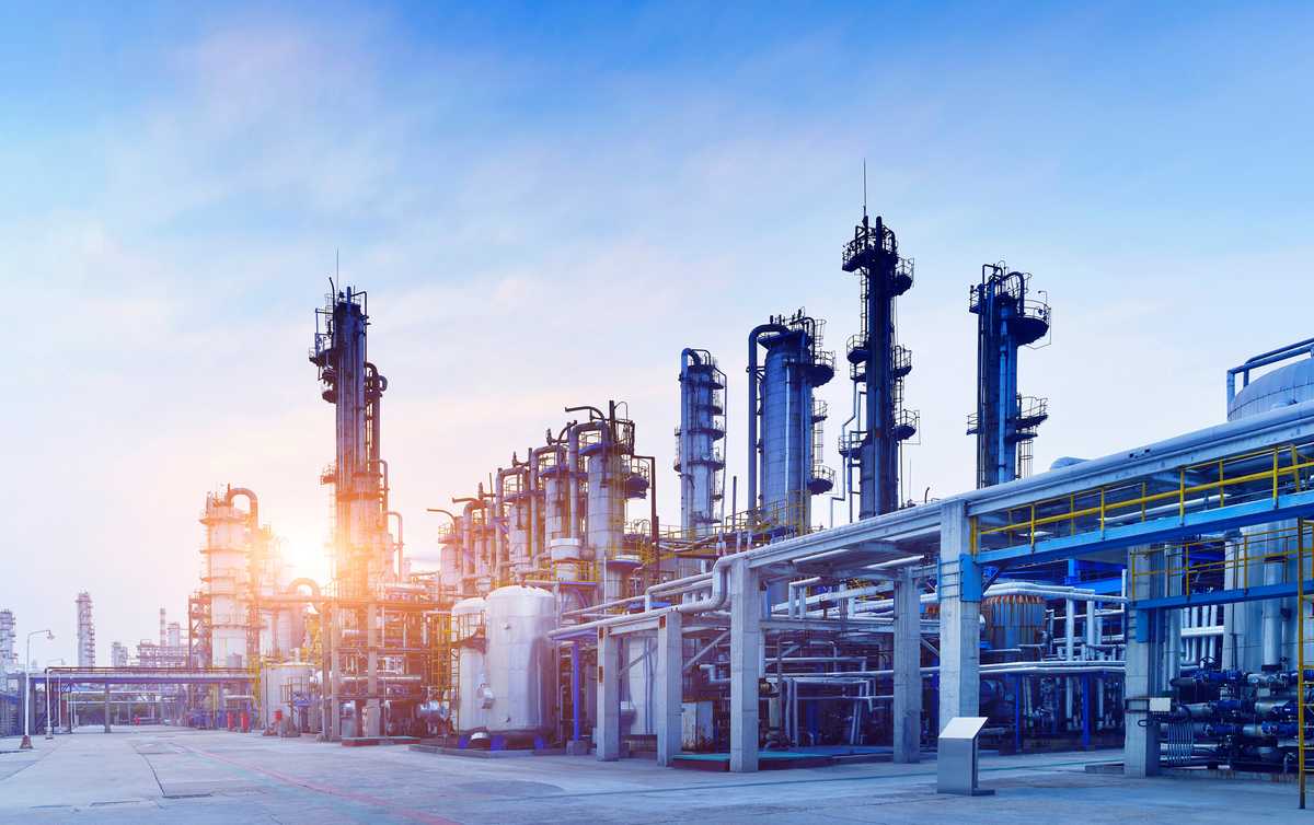 Oil Refinery